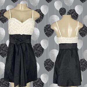 Laundry 4 Black Ruffled Layered Bodice Tie Sash Side Zip Strappy Cocktail Dress